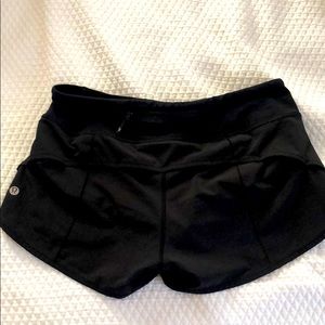 lululemon speed short